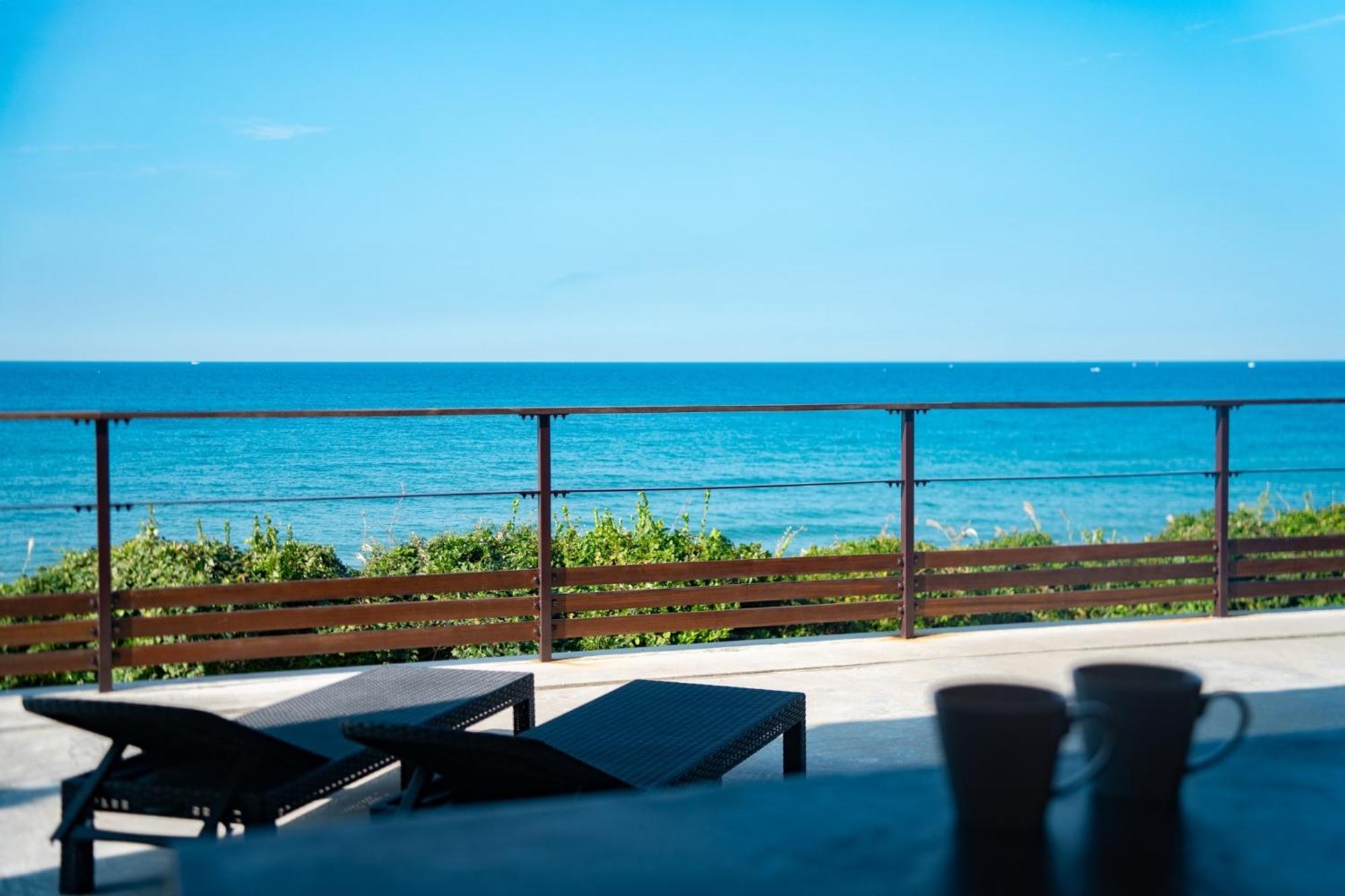 J&b Namuya Villa